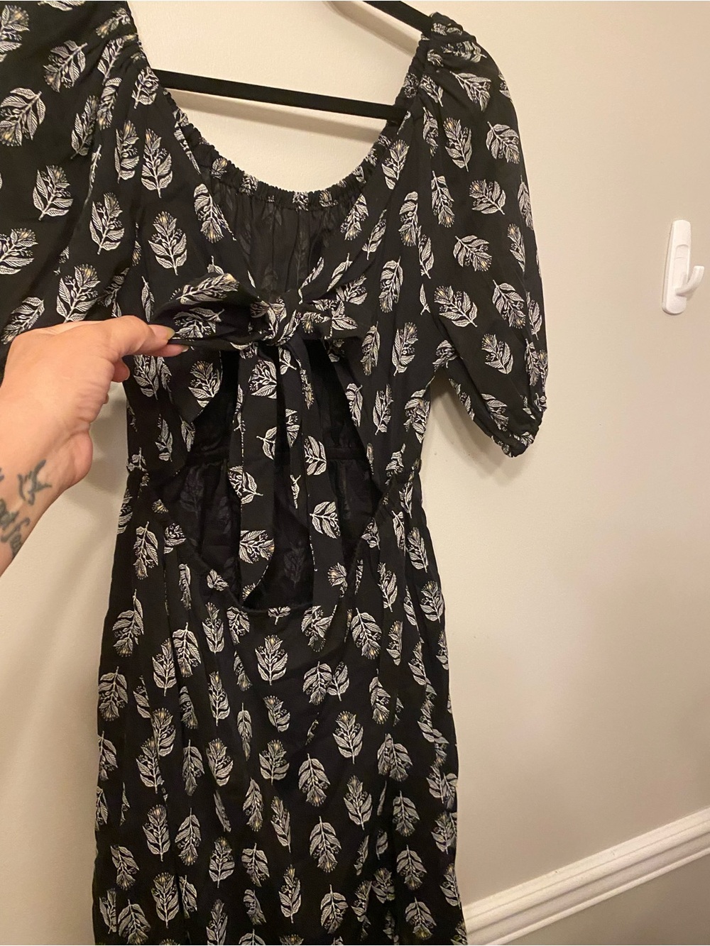 Old Navy Black Dress with White Leaf Print and Tie-Back